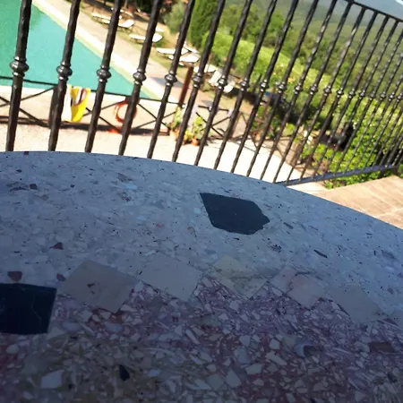 Podere San Lorenzo 1866 Farm stay