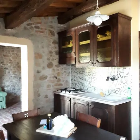 Vakantieboerderij Podere San Lorenzo 1866 *