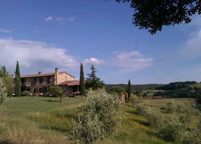 Podere San Lorenzo 1866 مزرعة للإقامة *
